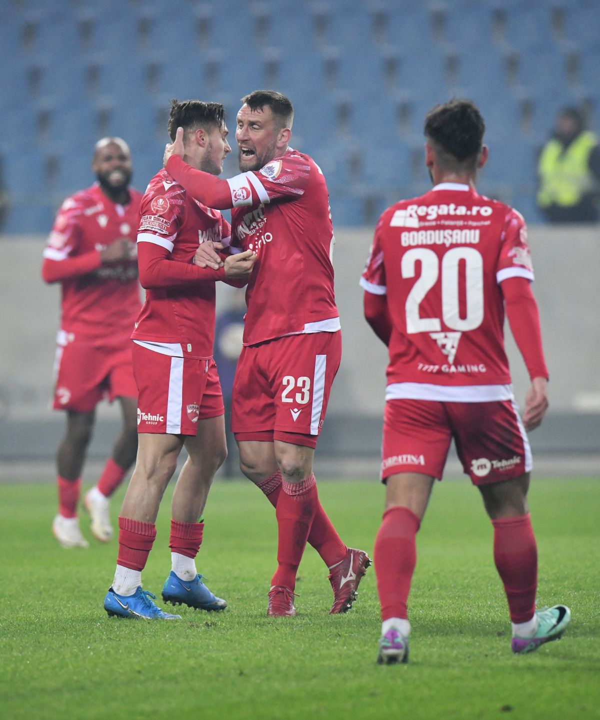 N-a uitat de unde a plecat! Fostul golgheter al Ligii 1, prezent la FCU Craiova - Dinamo: „Play-off-ul e greu, dar vreau Cupa”