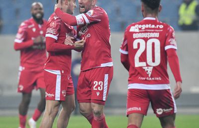 Unul dintre dinamoviștii care au scris istorie în urmă cu 40 de ani încă mai crede în Zeljko Kopic: „Un pui de echipă s-a făcut. Mai multă disciplină”