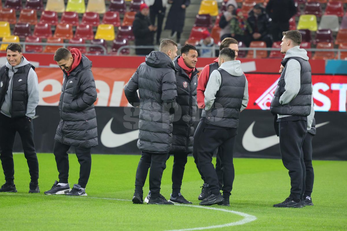 Imagini de la stadion înainte de FCSB - CFR Cluj