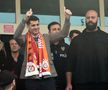 Mii de fani ai lui Galatasaray l-au așteptat pe Alvaro Morata la aeroport