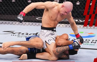 Bogdan Grad a debutat cu o victorie în UFC: „Sunt foarte mândru să am două țări puternice în spate, România și Austria”