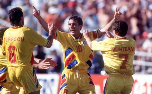 De ziua „Regelui”, Gazeta Sporturilor vă prezintă cele mai spectaculoase 50 de fotografii cu Gică Hagi în prim plan