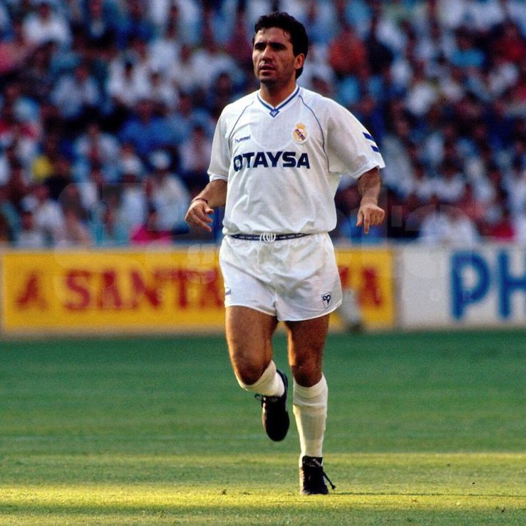 Hagi, în tricoul lui Real Madrid