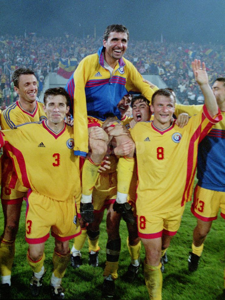 Gică Hagi, la retragerea din 2001