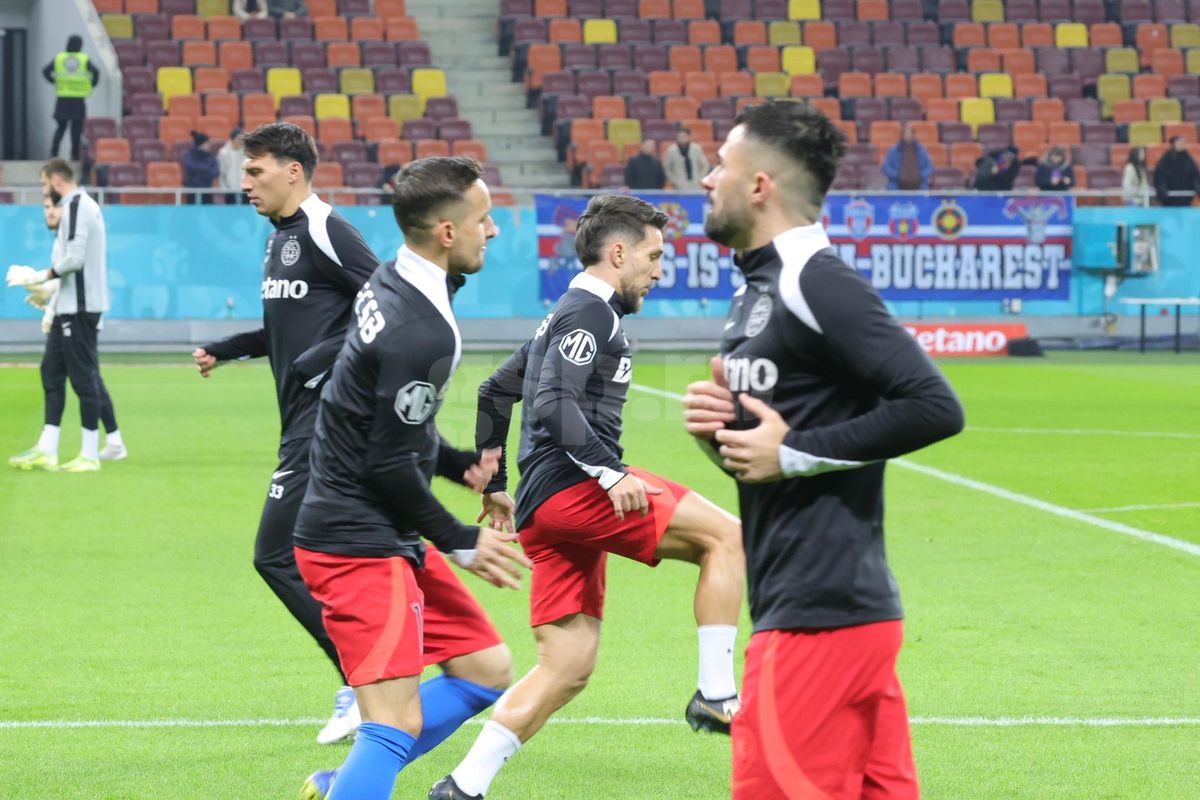 Imagini de la încălzire înainte de FCSB - CFR Cluj