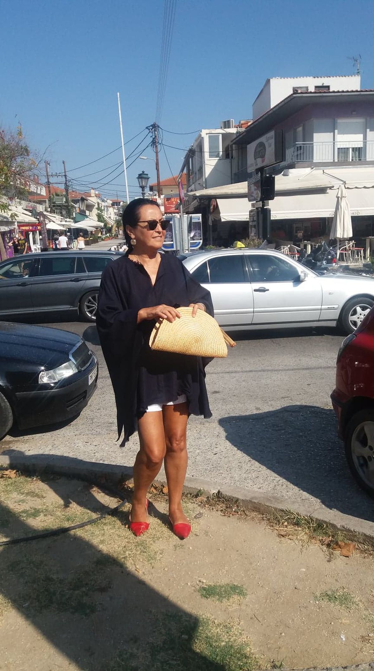 Sora lui Michael Klein, dezlănțuită în conflictul cu soția și fiica: „Obraznicelor, nu voi sunteți familia lui Mișa!” + „Mi-au luat mașina primită cadou de nuntă de la fratele meu”