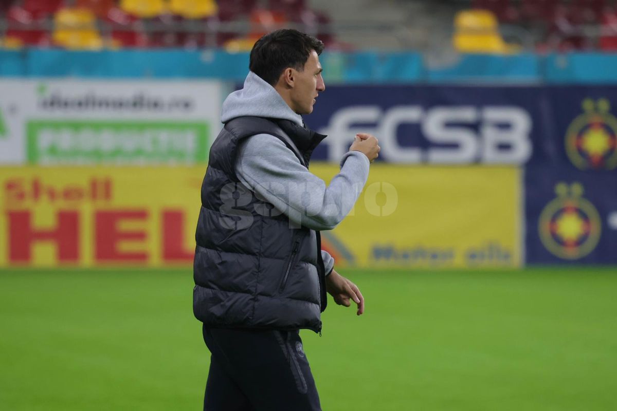 Imagini de la stadion înainte de FCSB - CFR Cluj