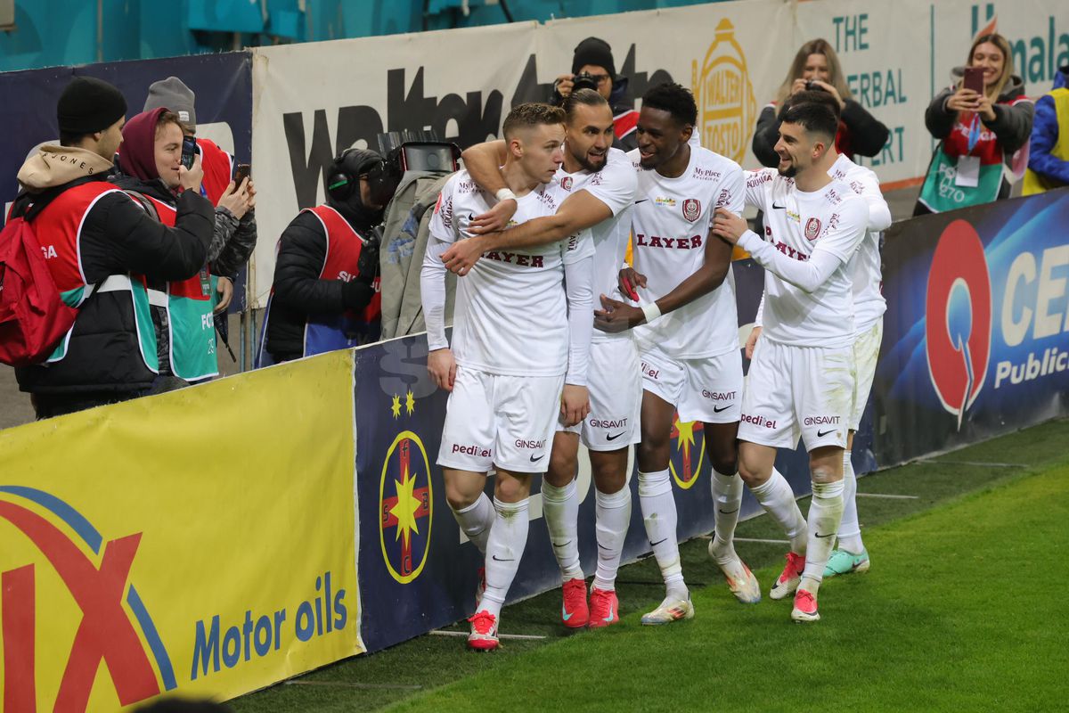 Louis Munteanu, întrebat direct despre transfer, după ce a fost urmărit de scouterii Parmei la FCSB - CFR: „Pregătit sunt mereu”