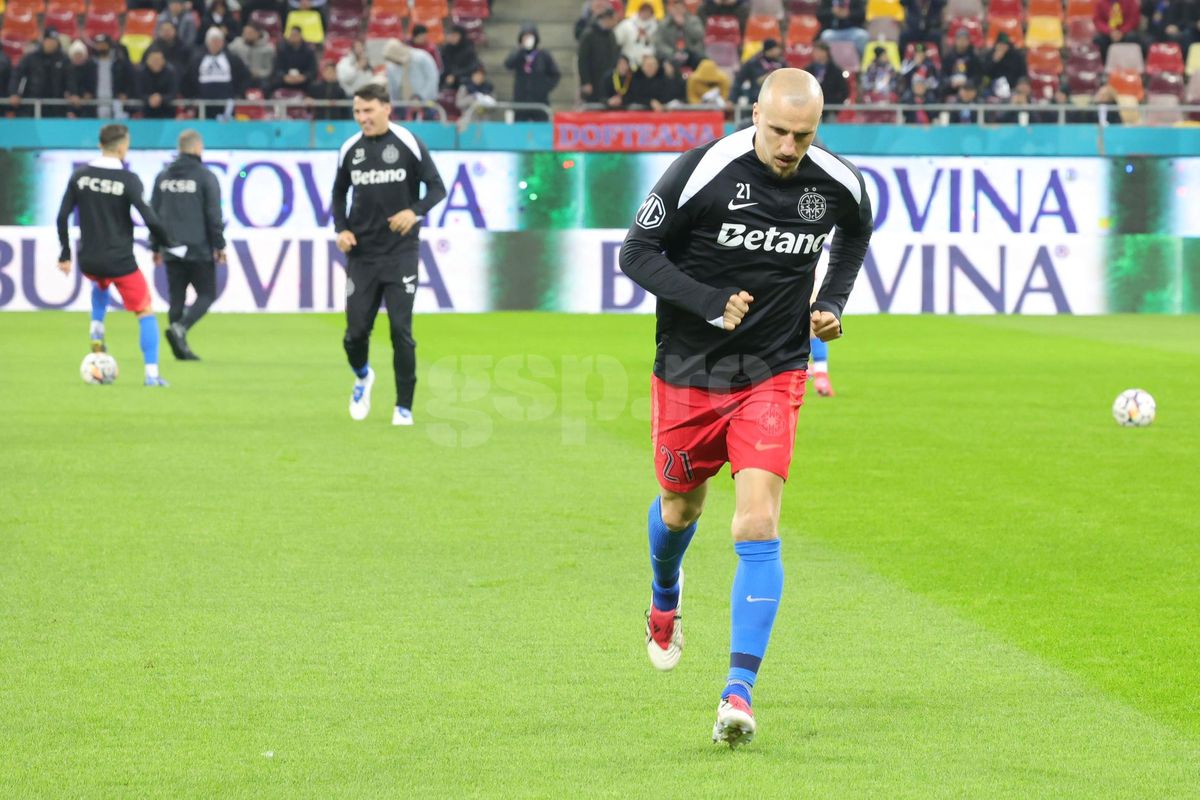 Imagini de la încălzire înainte de FCSB - CFR Cluj