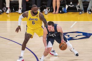 Mutare ISTORICĂ în NBA! Luka Doncic pleacă de la Dallas, într-un schimb cum n-a mai existat vreodată în baschetul nord-american