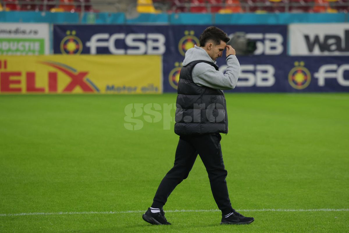 Imagini de la stadion înainte de FCSB - CFR Cluj