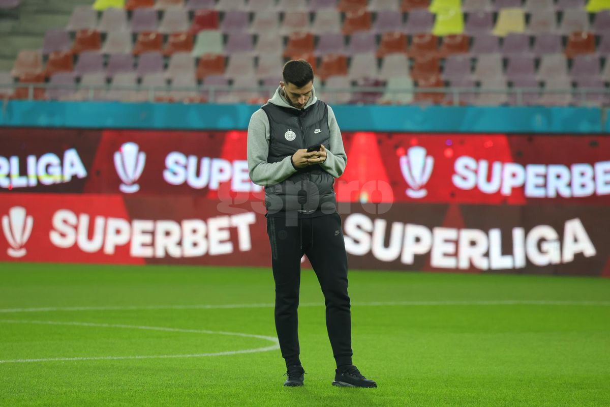 Imagini de la stadion înainte de FCSB - CFR Cluj