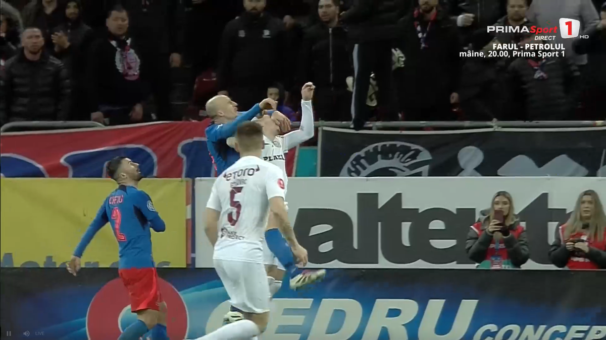 A văzut penalty în prima repriză la FCSB - CFR Cluj: „Lovește adversarul înainte să joace mingea”