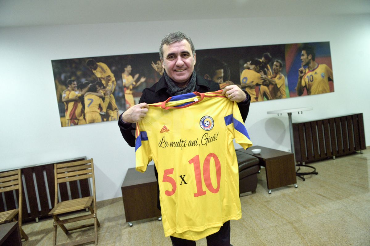 Gică Hagi, în 50 de imagini de colecție