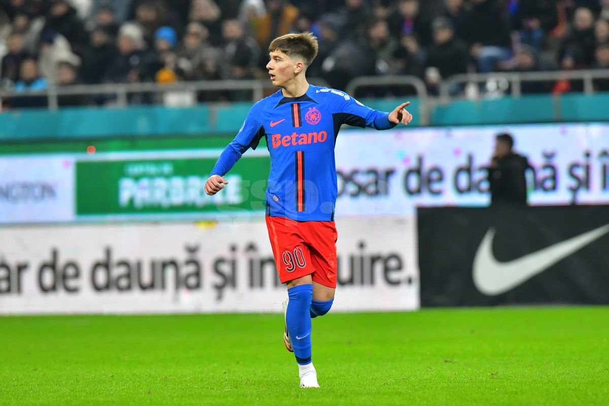 Alexandru Stoian, în primul meci la FCSB
