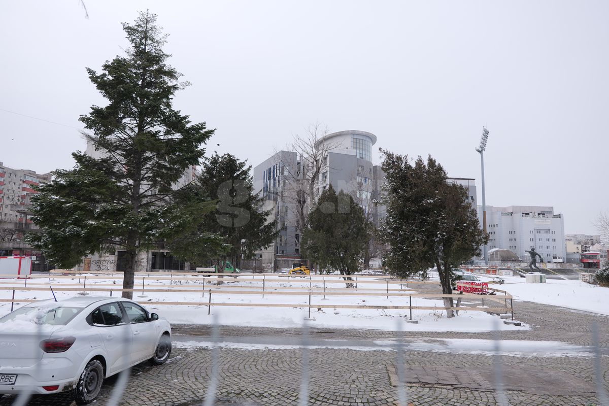 Se lucrează într-un ritm uluitor la Stadionul Dinamo: arena din Ștefan cel Mare este deja 50% demolată » GSP a intrat pe șantier