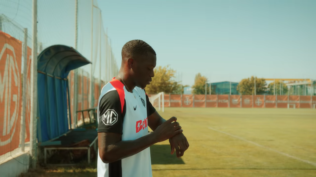 Revenirea lui Dawa, „montată” de fundașul camerunez: „Vă arăt cum a început totul”