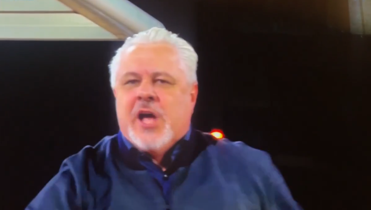 Marius Șumudică, criză de nervi în Arabia Saudită: „Finish, finish! Penalty, roșu, tot!”