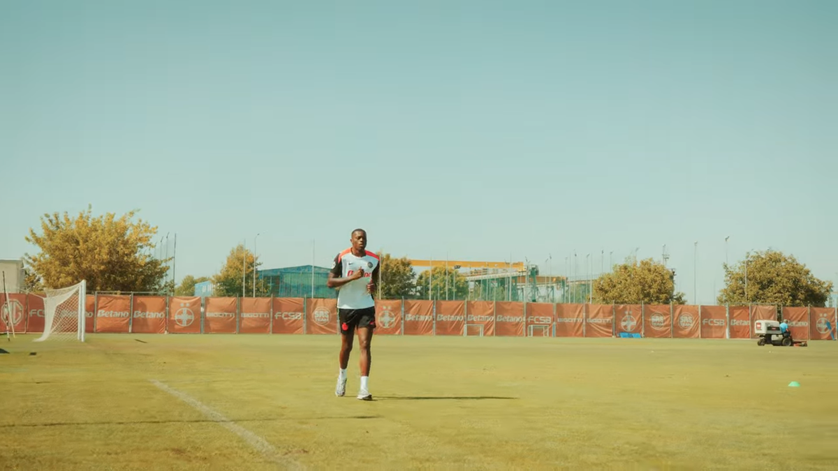 Revenirea lui Dawa, „montată” de fundașul camerunez: „Vă arăt cum a început totul”