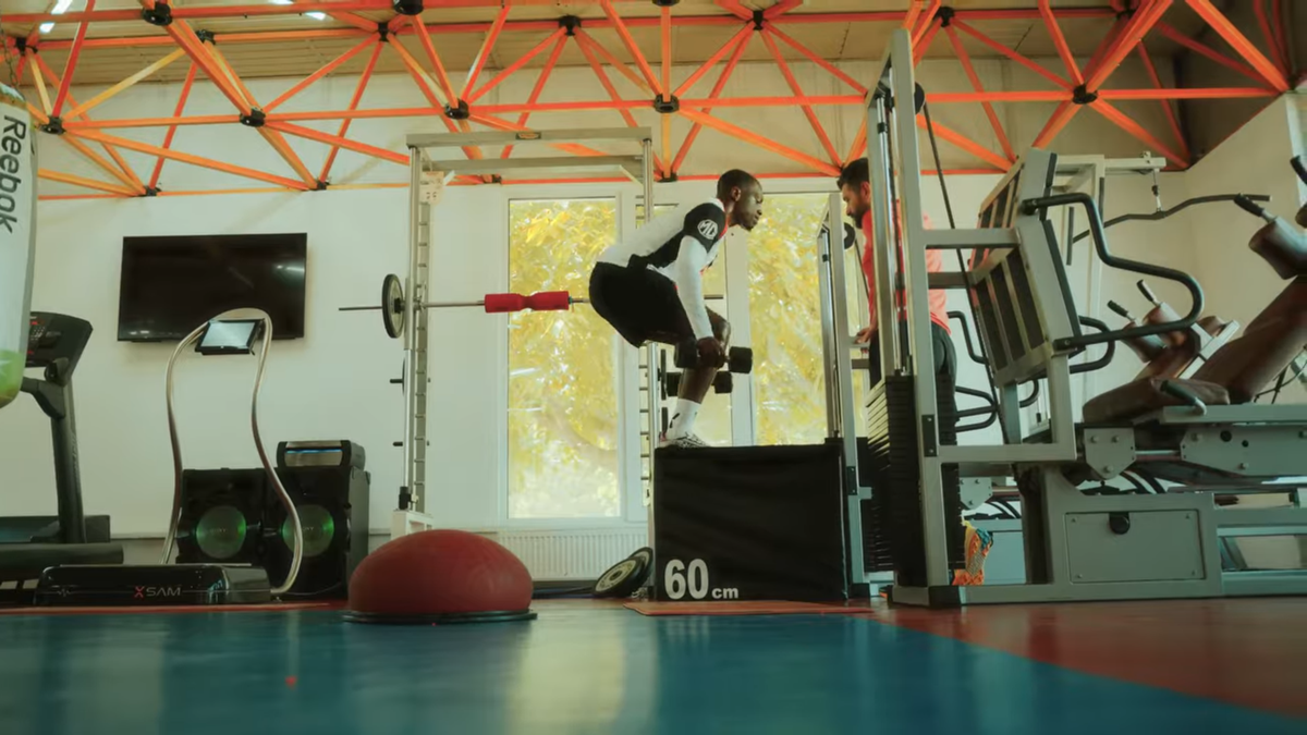 Revenirea lui Dawa, „montată” de fundașul camerunez: „Vă arăt cum a început totul”