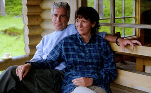 Ghislaine Maxwell, dreapta, alături de Jeffrey Epstein