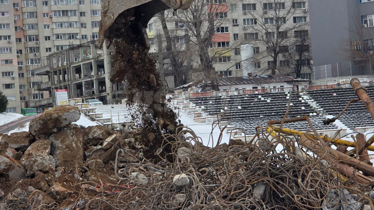 Se lucrează într-un ritm uluitor la Stadionul Dinamo: arena din Ștefan cel Mare este deja 50% demolată » GSP a intrat pe șantier