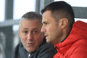 Reacție acidă dinspre Universitatea Craiova » Oltenii fac acuzații dure la adresa rivalilor: „Nicolescu să-și vadă de treaba, Dinamo e avantajată de arbitrii”