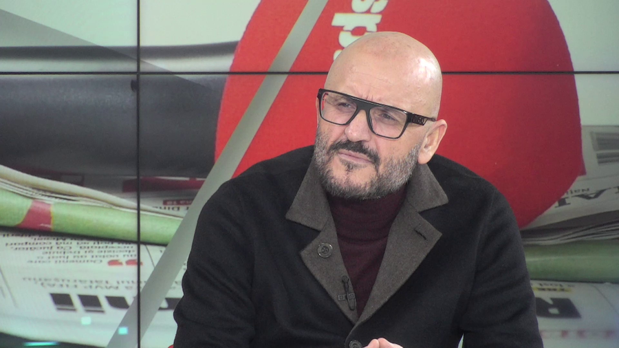 „Nu îl salut pe Mititelu, nu avem ce discuta!” » Dialog de gradul zero despre echipele din Craiova: „Ce vă place să mă agitați... Echipa nu e făcută de PSD!”