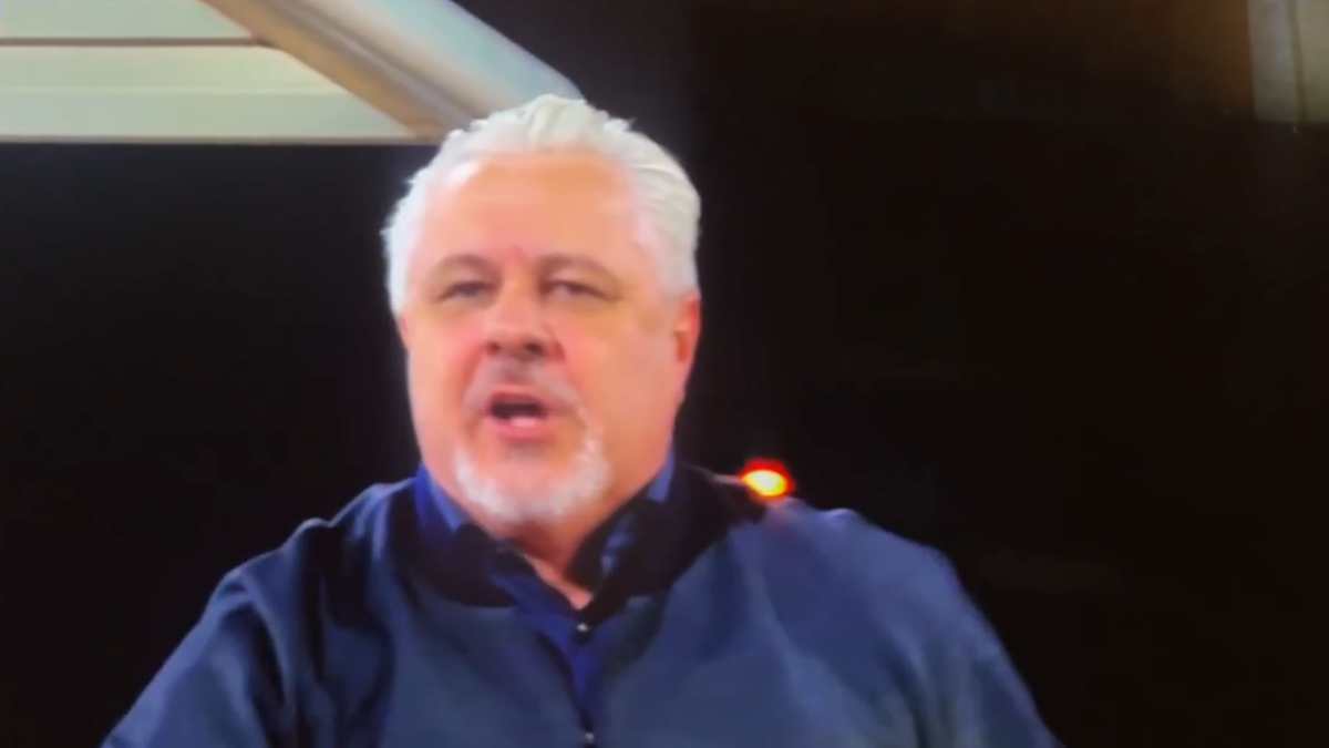 Marius Șumudică, criză de nervi în Arabia Saudită: „Finish, finish! Penalty, roșu, tot!”