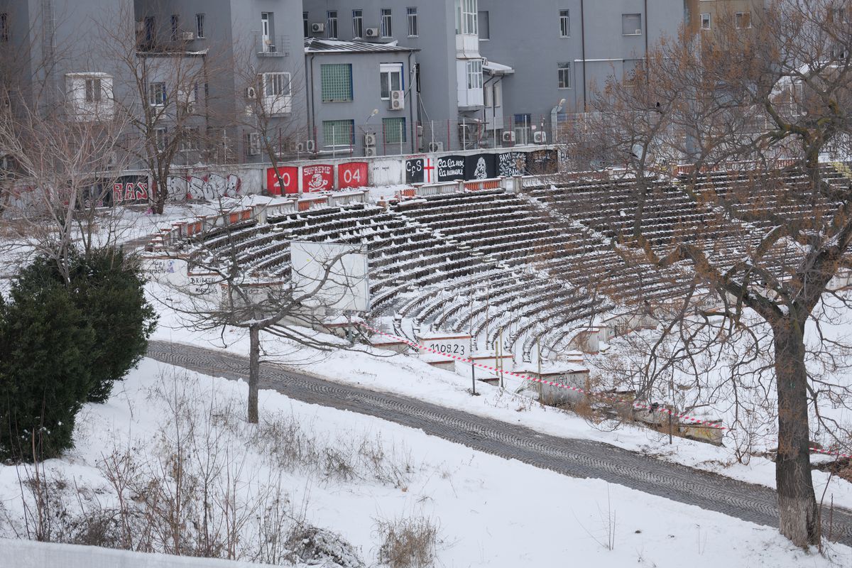Cum arată Stadionul Dinamo, la o săptămână și jumătate de la începutul demolării // foto: Andrei Furnigă (GSP)
