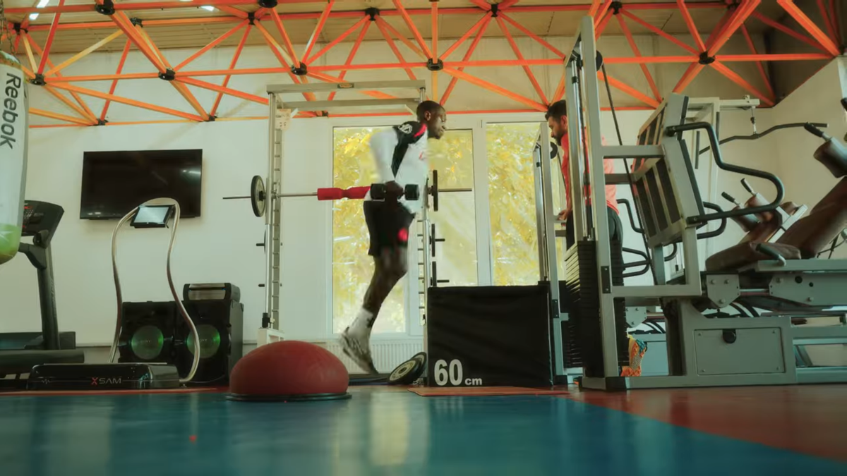 Revenirea lui Dawa, „montată” de fundașul camerunez: „Vă arăt cum a început totul”