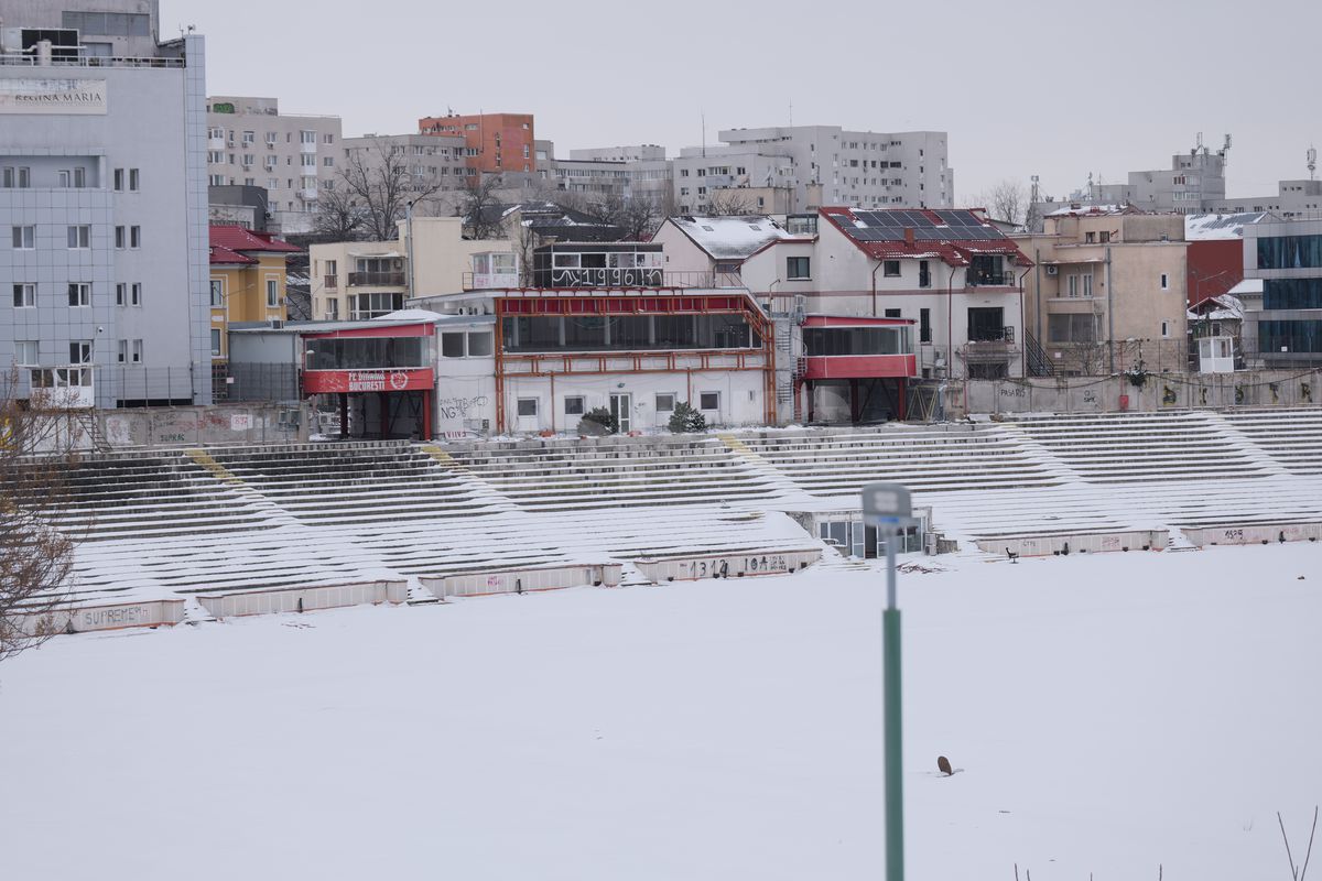 Se lucrează într-un ritm uluitor la Stadionul Dinamo: arena din Ștefan cel Mare este deja 50% demolată » GSP a intrat pe șantier