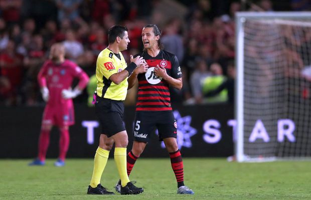 FCSB. Daniel Georgievski provoacă scandalul zilei în Australia! I-a dat un picior în față unui adversar