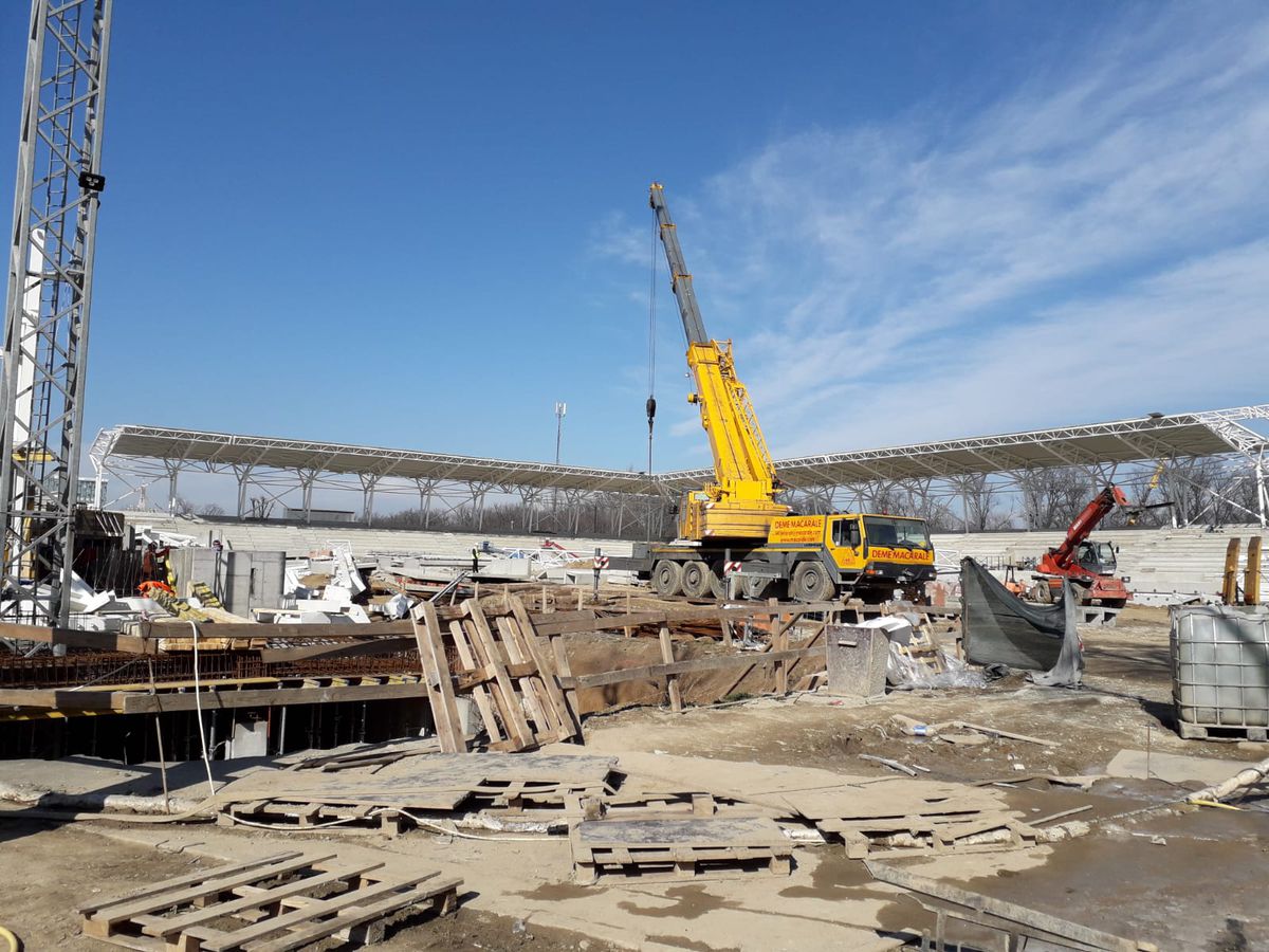 FOTO // Imagini noi cu stadionul Arcul de Triumf! În ce stadiu se află lucrările