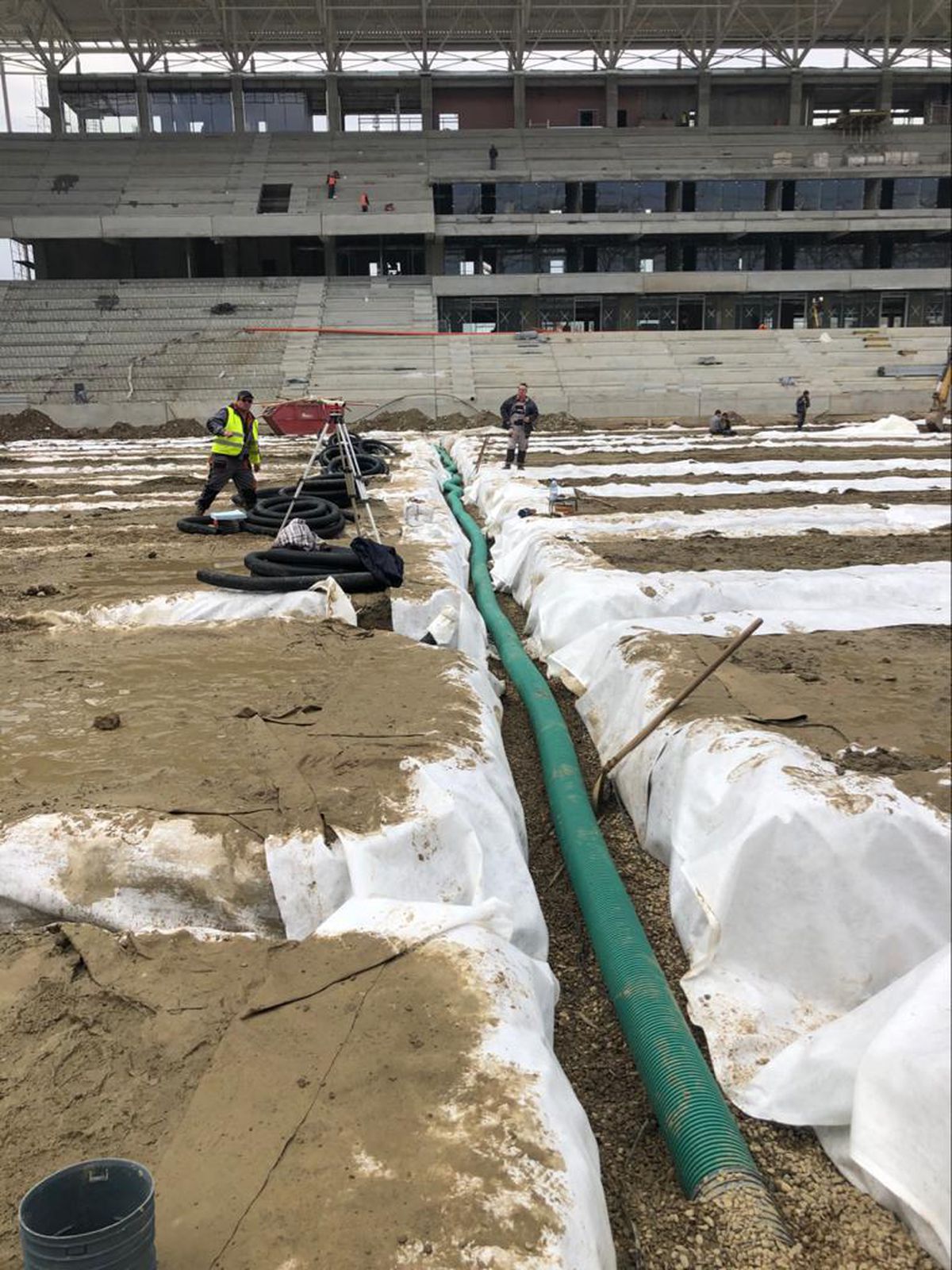STEAUA // VIDEO + FOTO Lucrările înaintează rapid la arena din Ghencea! Se pregătește montarea gazonului