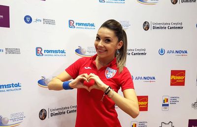 Bernadette Szocs și Ovidiu Ionescu, campioni naționali la tenis de masă