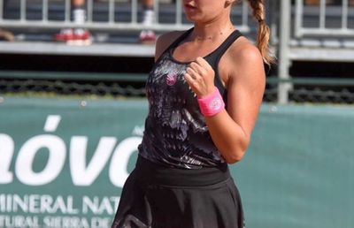 Irina Bara a învins-o pe Timea Babos și s-a calificat în turul secund la Lyon