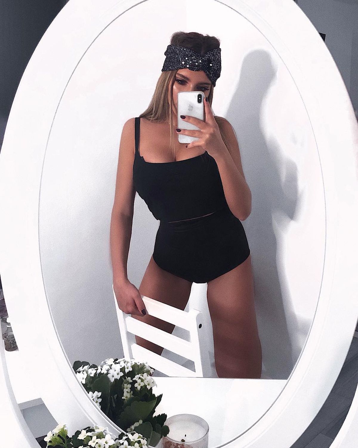 FOTO HOT N-a vrut să plece de la FCSB ca să se împace cu ea? Un stelist e din nou împreună cu una dintre cele mai sexy vedete din showbiz