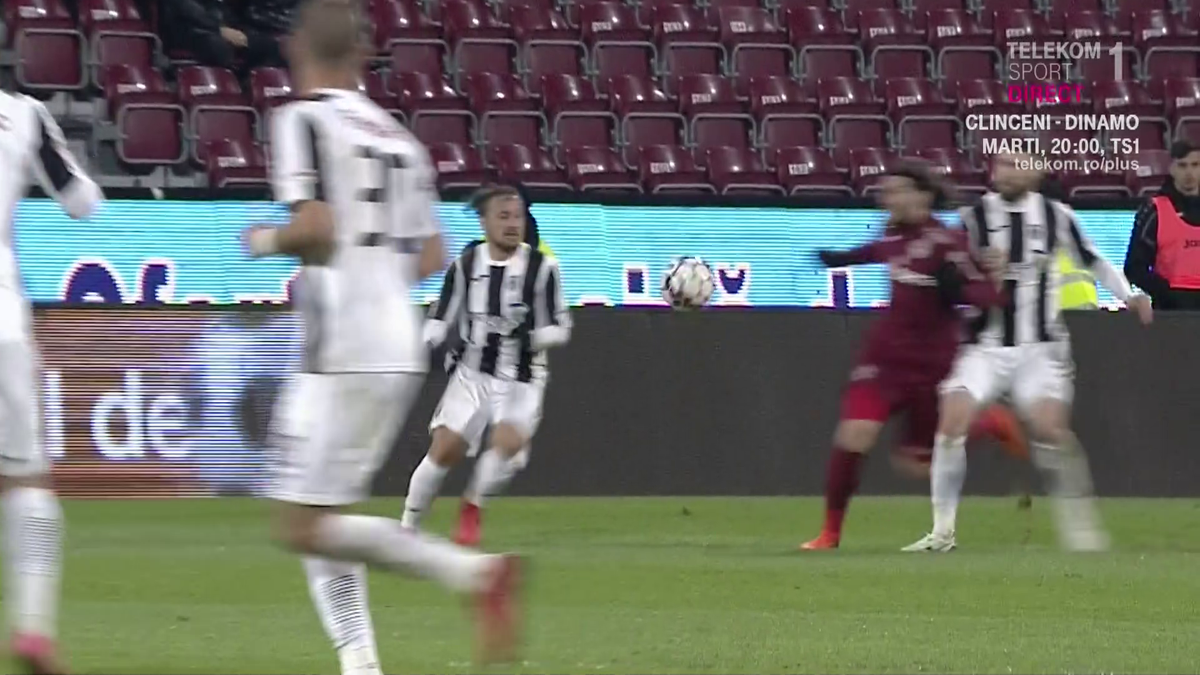 CFR CLUJ - ASTRA // Clujenii au cerut al doilea galben la Răduț! A încurcat arbitrul jucătorii?