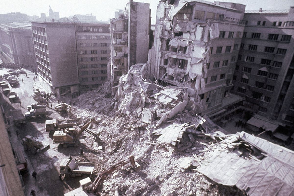 EXCLUSIV Atleta olimpică plecată din România în State a povestit experiența traumatizantă de la cutremurul din '77: „Tot pământul s-a lichefiat, aproape că am fost îngropați în cărămizi!”