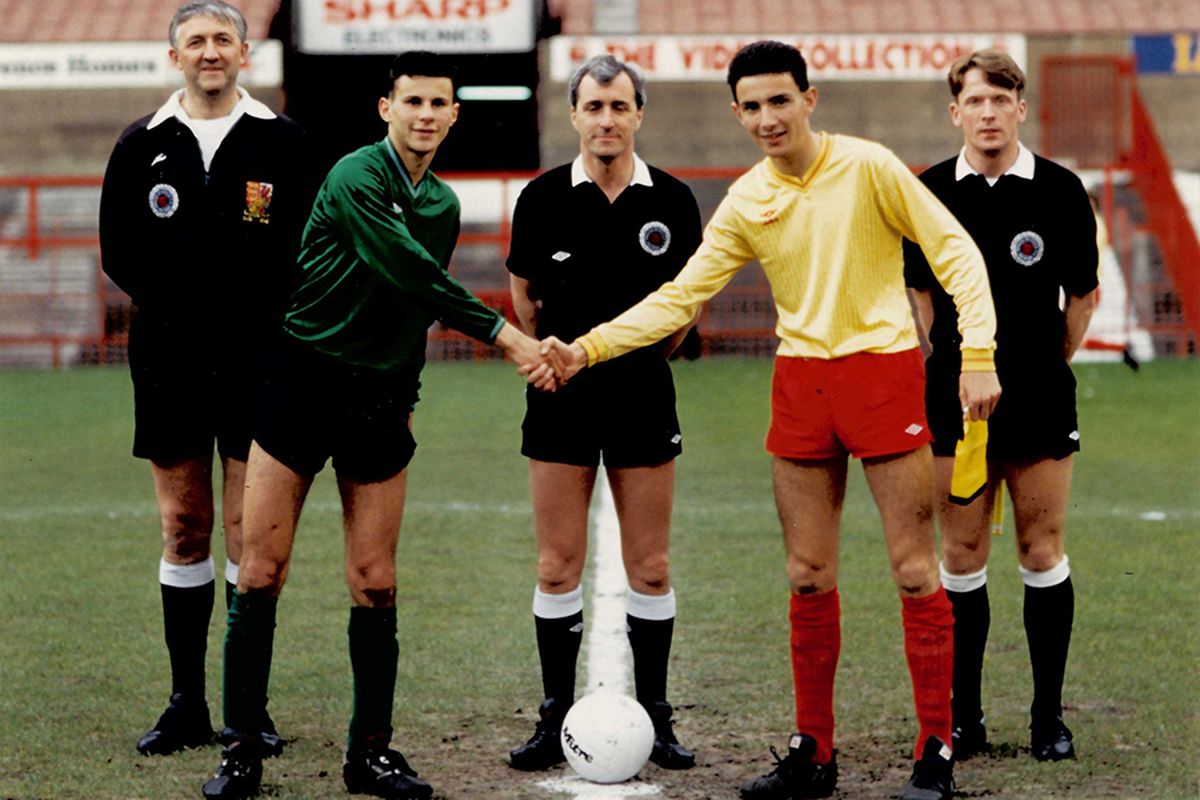 Trei decenii de la debutul lui Ryan Giggs, cel supranumit „Mister Premier League”! Ce recorduri uluitoare a stabilit și cum l-a lipit de pereți pe Cristiano la micul dejun