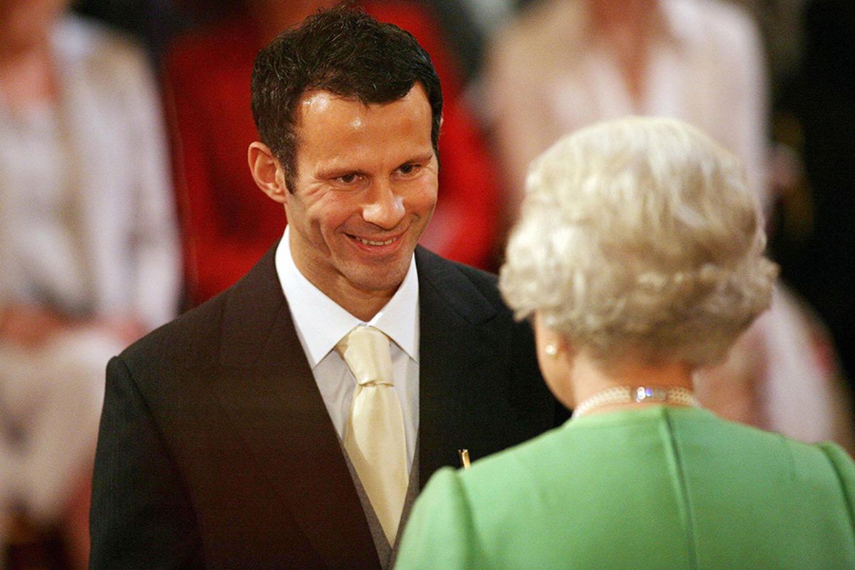 Trei decenii de la debutul lui Ryan Giggs, cel supranumit „Mister Premier League”! Ce recorduri uluitoare a stabilit și cum l-a lipit de pereți pe Cristiano la micul dejun