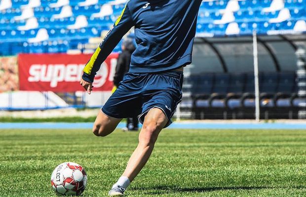 Longher not for long » Recordul trist al vârfului de la Clinceni: schimbat de NOUĂ ori în prima repriză, în ultimele 4 meciuri până în minutul 7