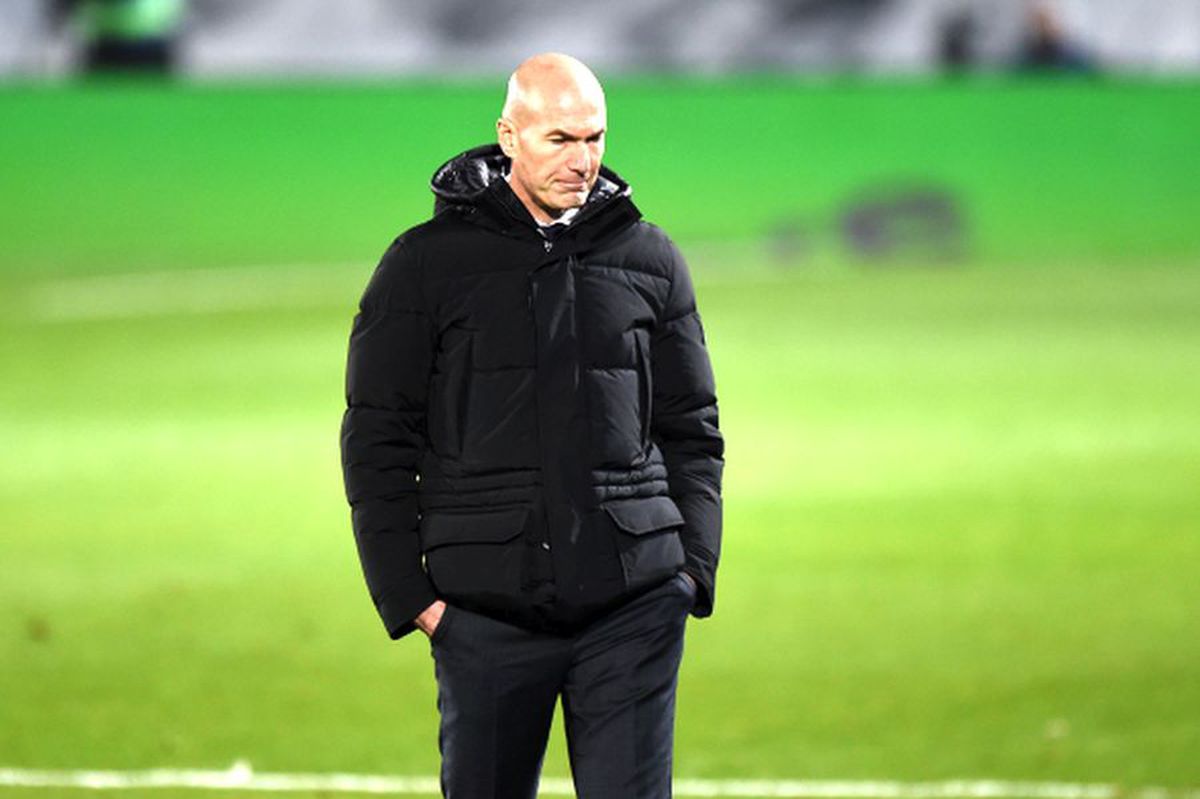 Real Madrid i-a decis viitorul lui Zinedine Zidane! Ce se va întâmpla la finalul sezonului