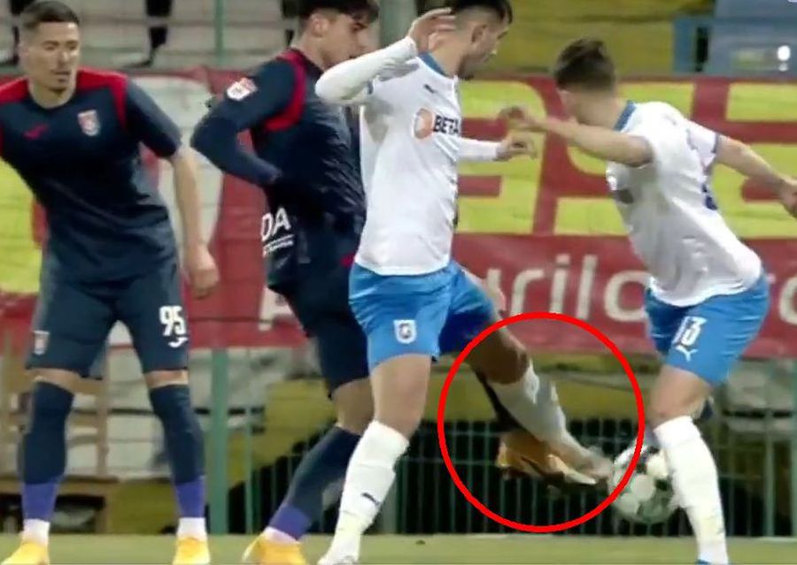 FOTO Greșeli cu repetiție în Chindia - Craiova! Oltenii nu au primit penalty nici în Cupă