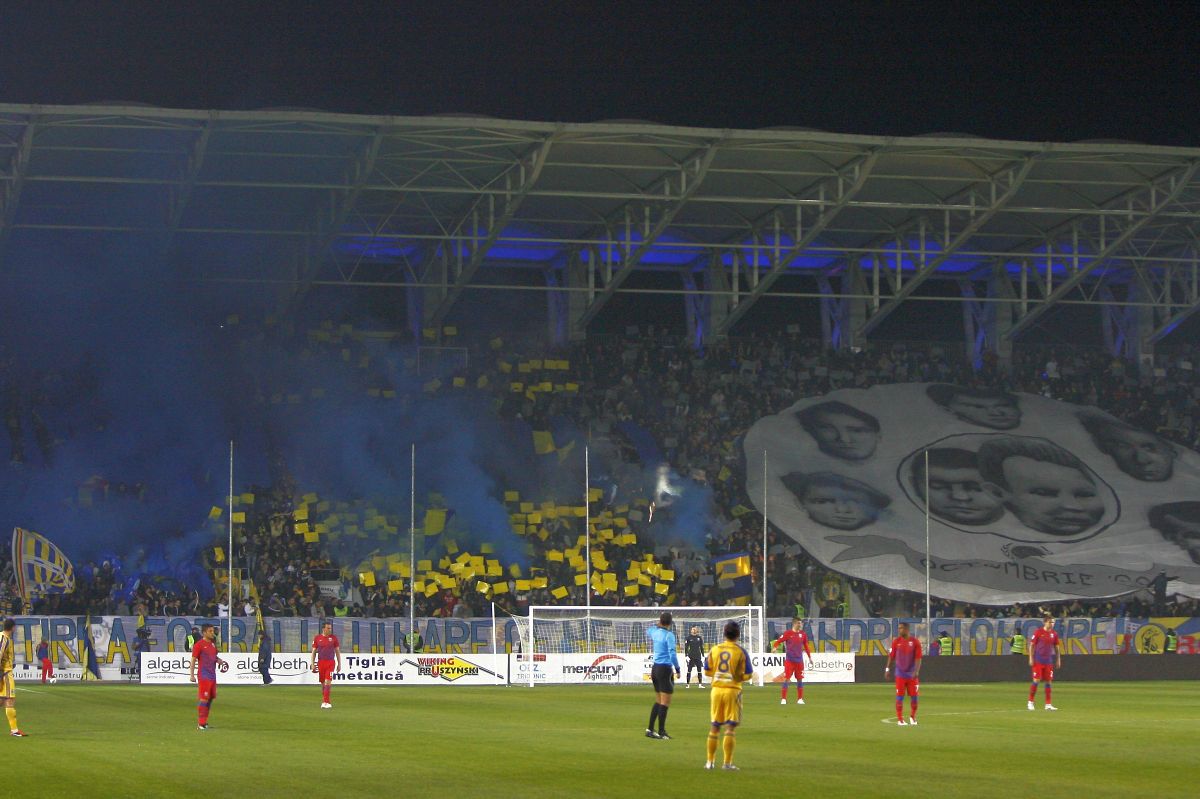 Top 3 curiozități înainte de FCSB - Petrolul: de când n-au mai câștigat „găzarii” la București, cel mai violent derby și 5 scenografii de senzație
