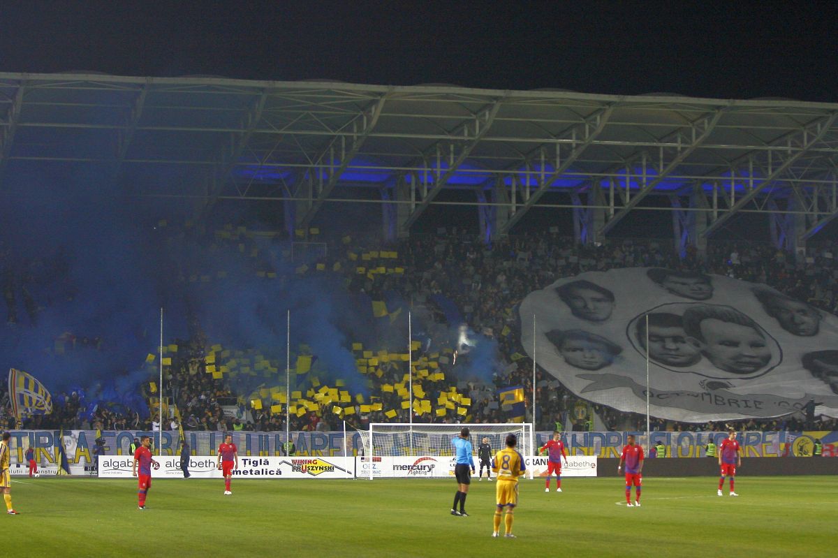 Rivalitatea FCSB - Petrolul: cel mai violent derby și 5 scenografii de senzație