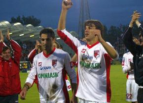 Ieri colegi, acum adversari în meciul de care depinde sezonul lui Dinamo » Burcă și Niculescu față în față: „El a fost fotbalist, eu jucător. Sorții l-au răsfățat mai mult”