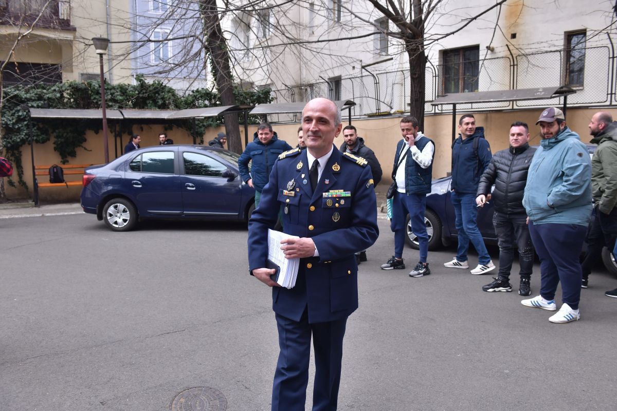 Astăzi s-a judecat al doilea termen al recursului privind palmaresul Stelei » GSP oferă toate detaliile: Un fan a strigat: „Noi cu cine să ținem, cu pușcăriașii?”