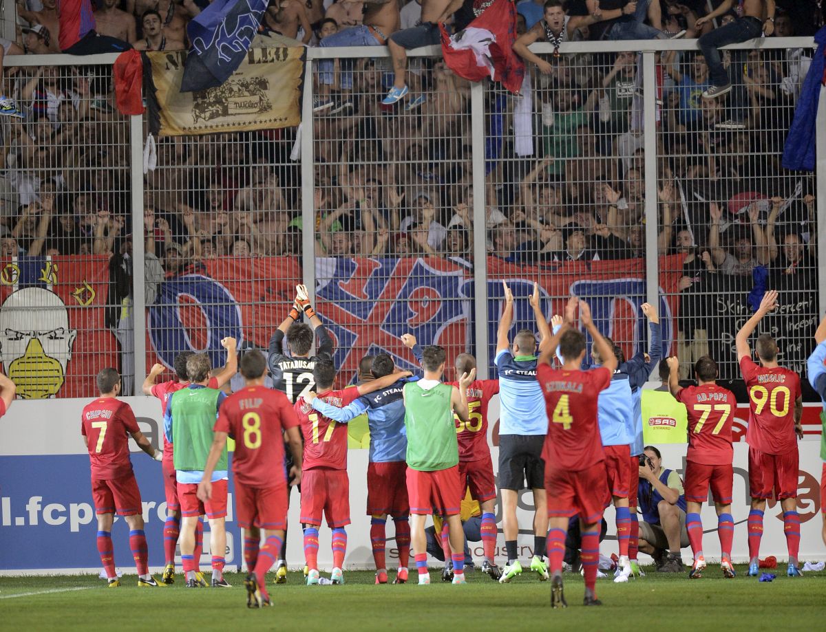 Păzea, vin „lupii”! Vor să reducă la tăcere Capitala »  Ce pregătesc suporterii Petrolului la București, înaintea derby-ului cu FCSB